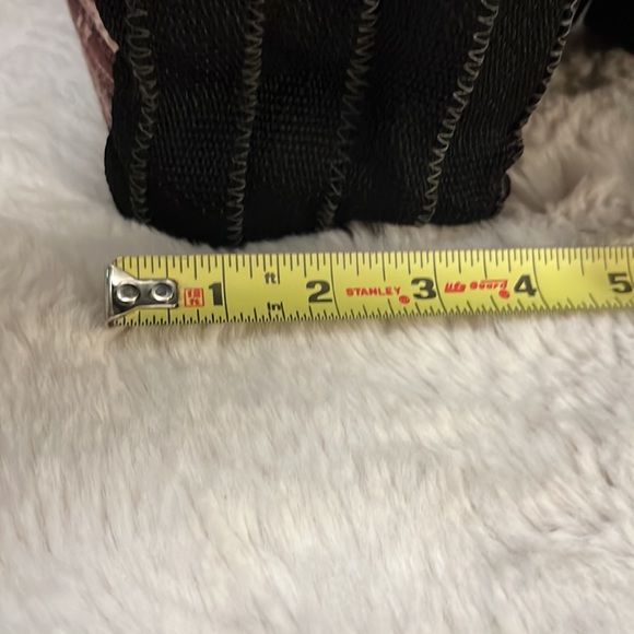 Hand Crafted Patchwork Rug Laptop Computer Tote - Picture 5 of 11